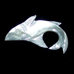 Elegant Fish-Shaped Silver Brooch